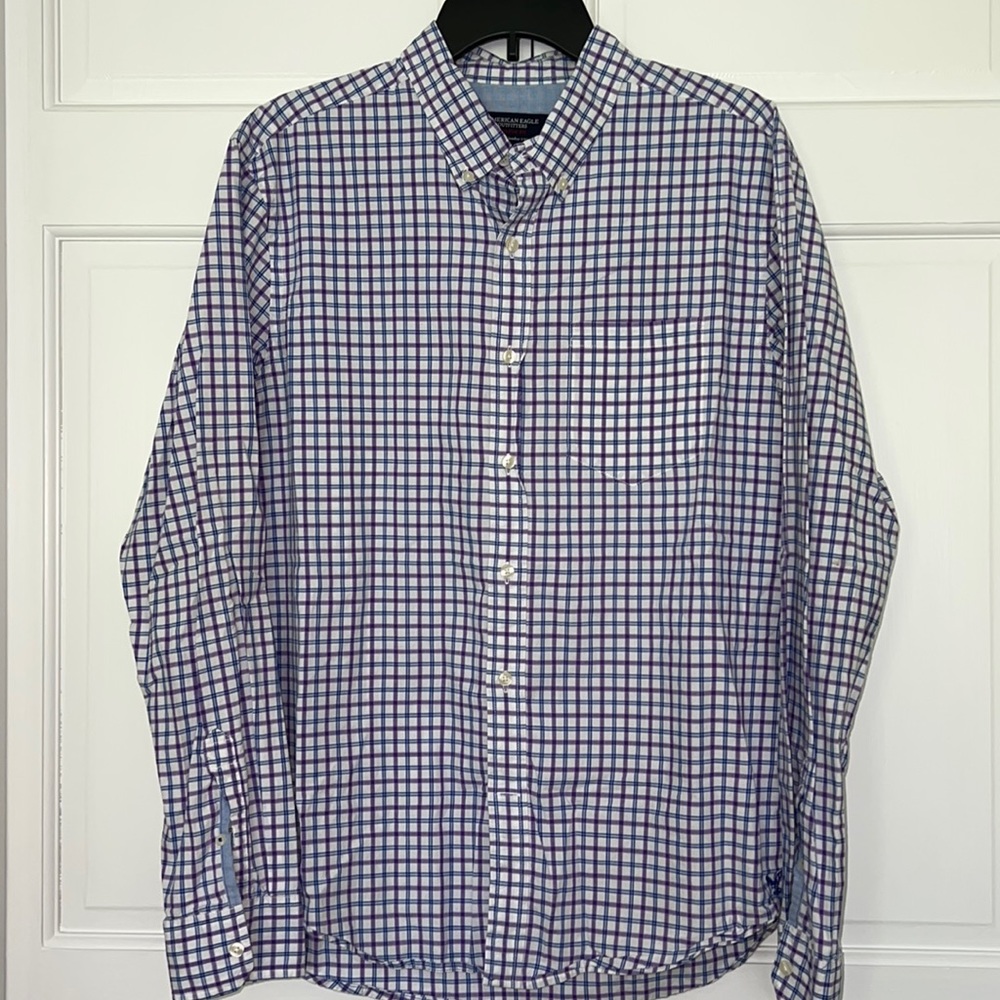 American Eagle button down